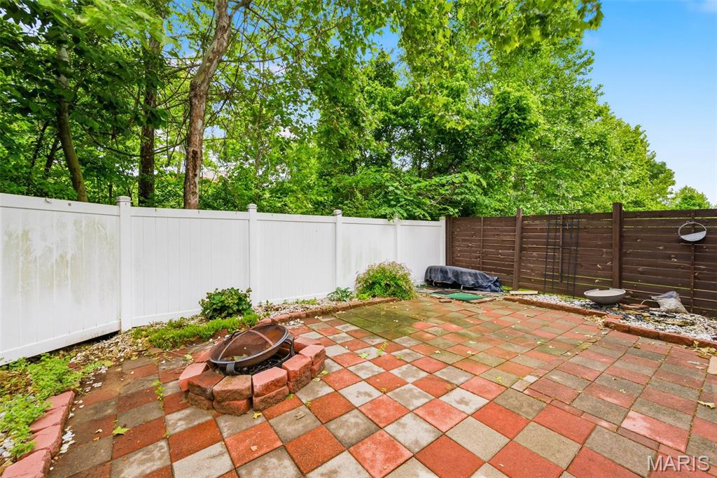 Woodside Crk Town Homes 04 - Residential
