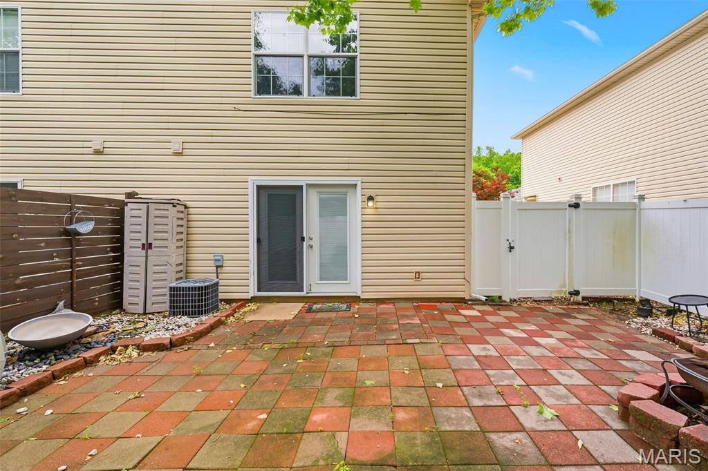 Woodside Crk Town Homes 04 - Residential