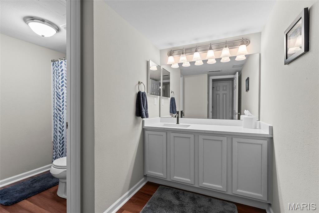 Greenbriar Condo - Residential