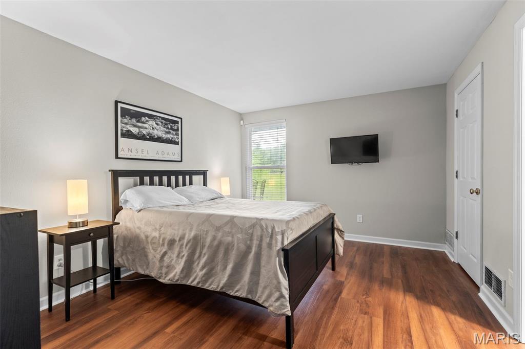 Greenbriar Condo - Residential