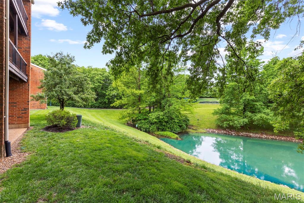 Greenbriar Condo - Residential