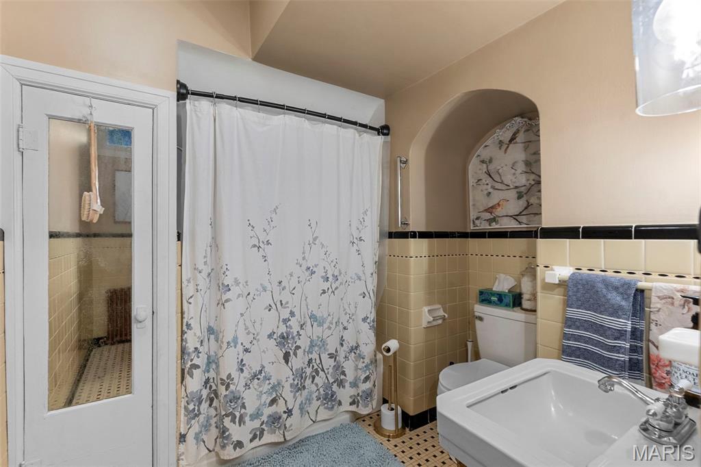 Fifth Principal Meridian - Residential