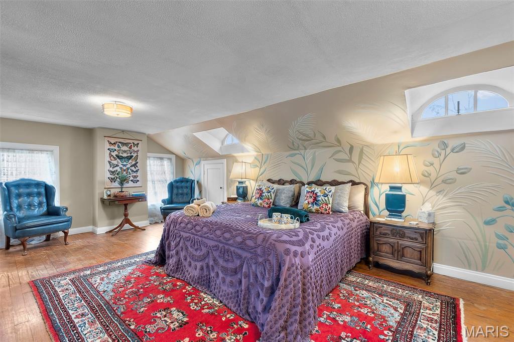 Fifth Principal Meridian - Residential