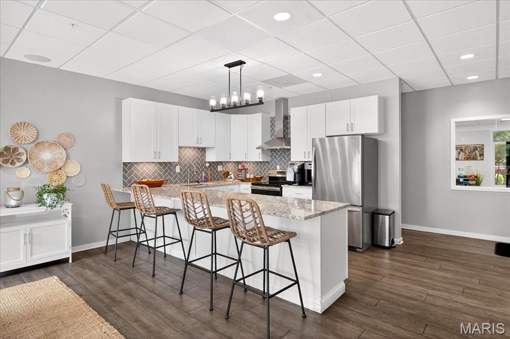 Kirkwood, Missouri 63122, United States, 1 Bedroom Bedrooms, ,2 BathroomsBathrooms,Residential,Active,202634