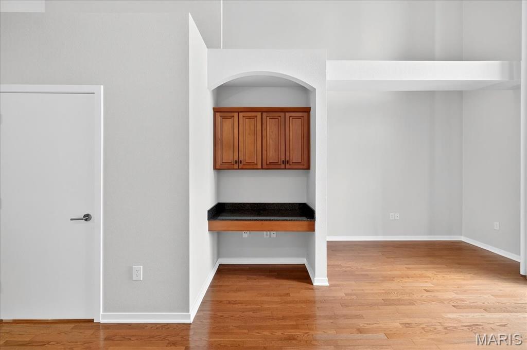 Kirkwood, Missouri 63122, United States, 1 Bedroom Bedrooms, ,2 BathroomsBathrooms,Residential,Active,202634