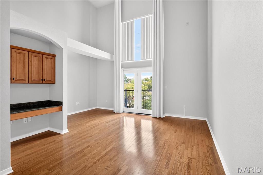 Kirkwood, Missouri 63122, United States, 1 Bedroom Bedrooms, ,2 BathroomsBathrooms,Residential,Active,202634