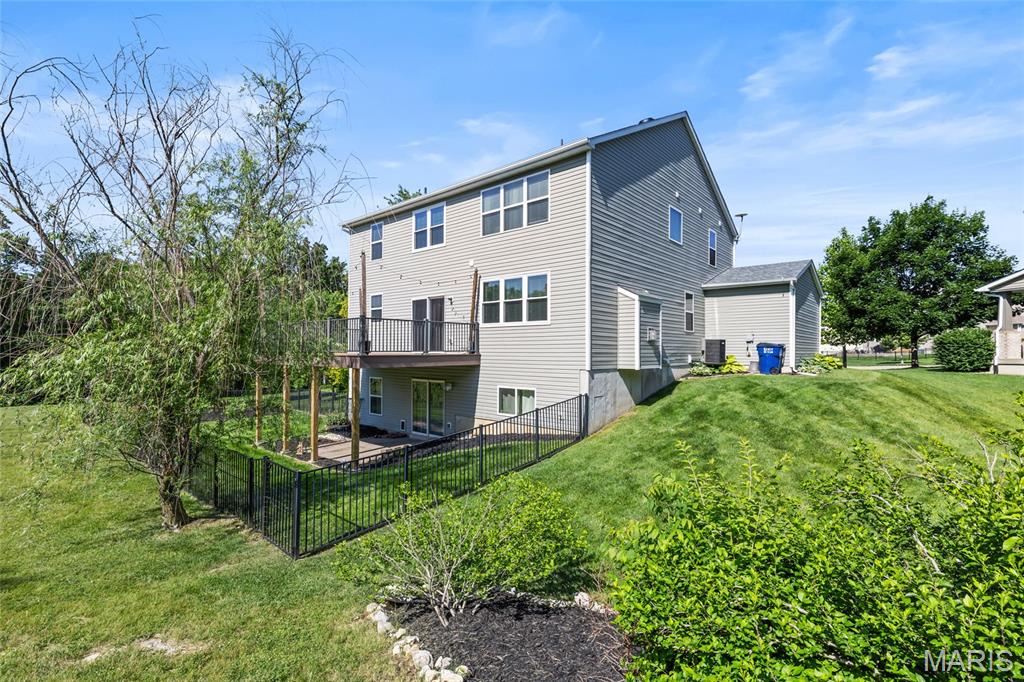 Leighton Hollow - Residential
