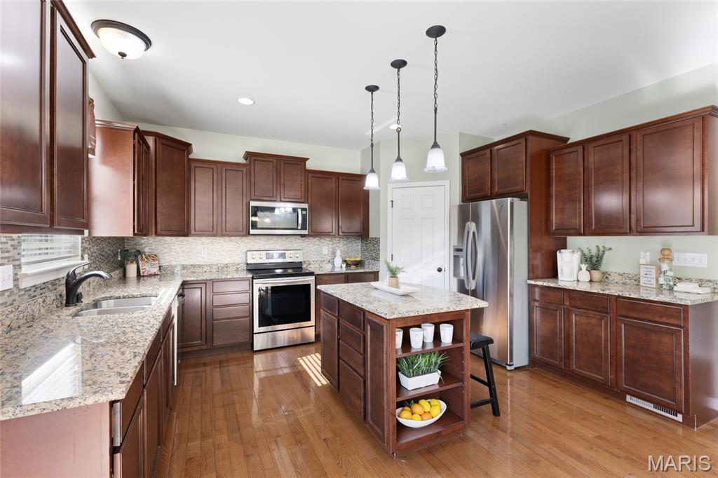 Leighton Hollow - Residential