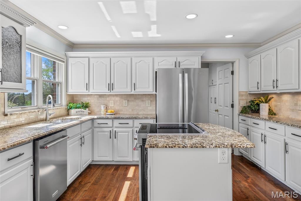 Park Royal 1 - Residential