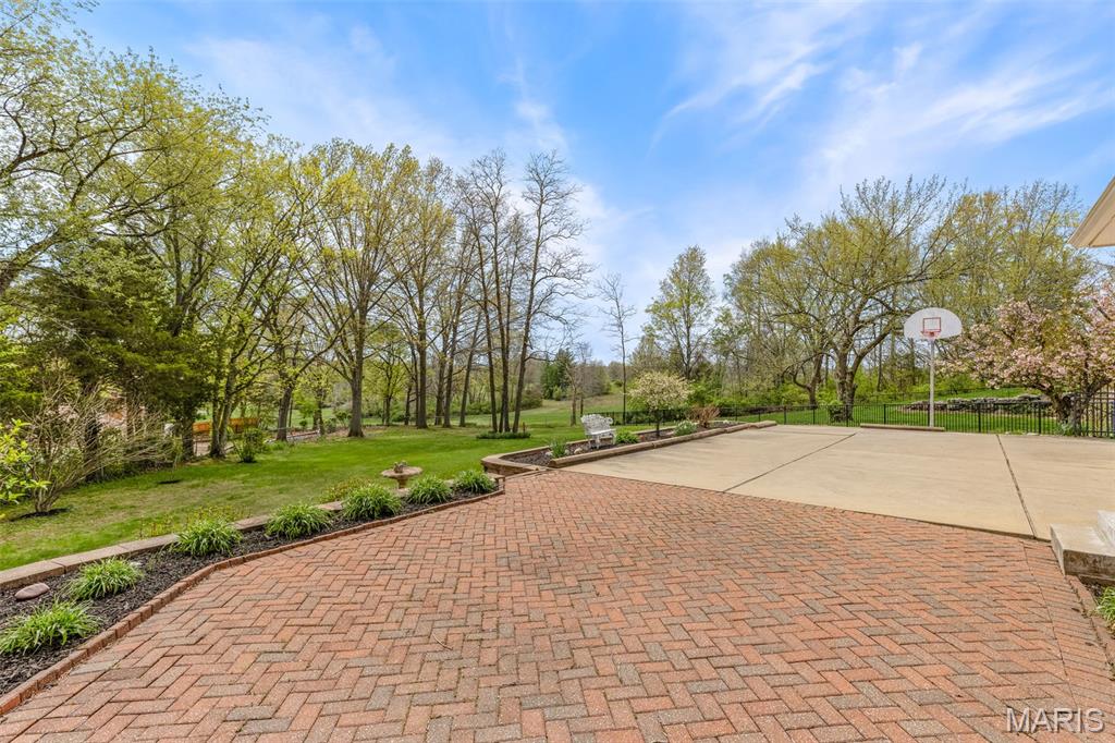 Park Royal 1 - Residential