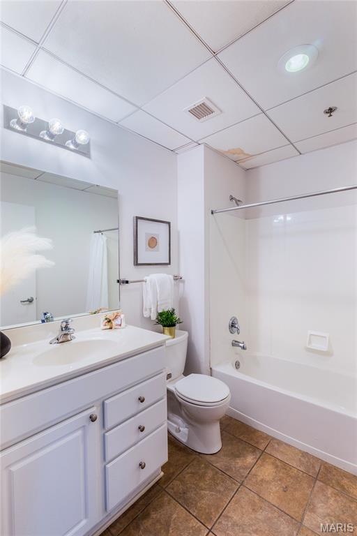 Lucas Lofts - Residential Lease