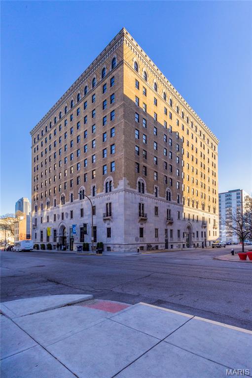 Lucas Lofts - Residential Lease