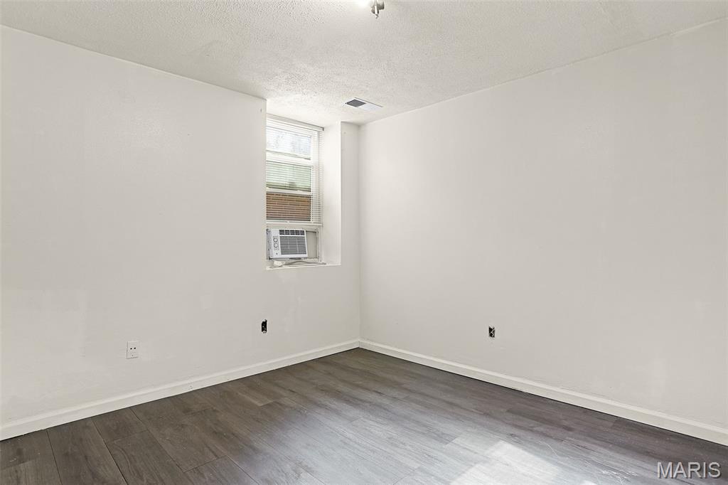 Cote Brilliante Add - Residential Income