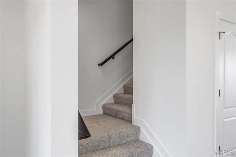 Tiny photo for 16507 Honey Locust Drive #303, Chesterfield, MO 63005 (MLS # 25075970)