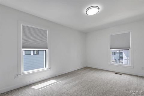 Tiny photo for 16507 Honey Locust Drive #303, Chesterfield, MO 63005 (MLS # 25075970)