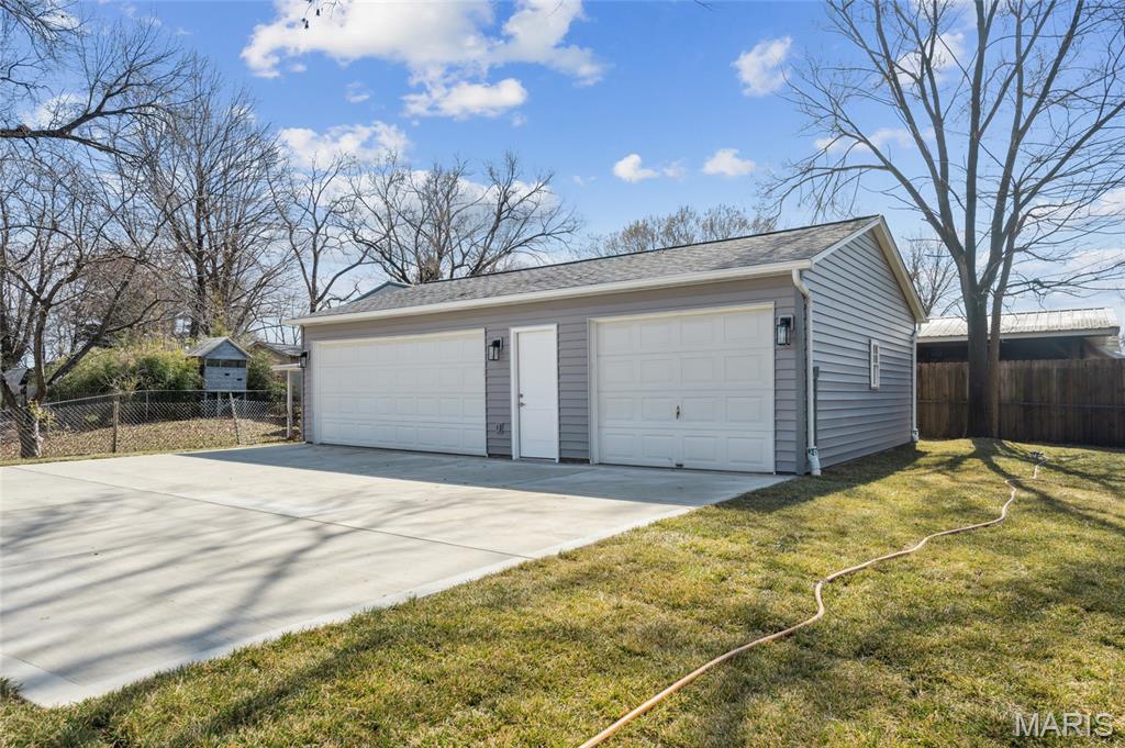 Webster Groves, Missouri 63119, United States, 5 Bedrooms Bedrooms, ,4 BathroomsBathrooms,Residential,Coming Soon,187980