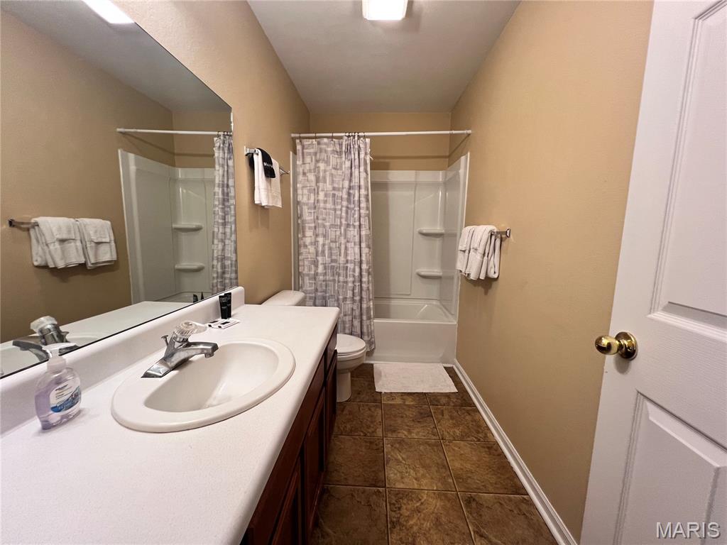 Hickory Valley - Residential Income