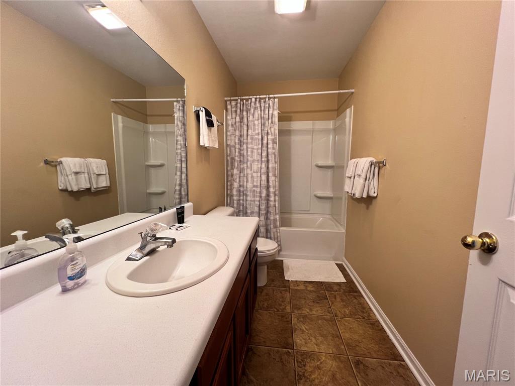 Hickory Valley - Residential Income