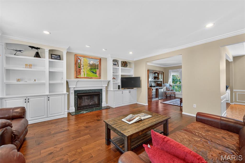 16715 Chesterfield Manor Drive