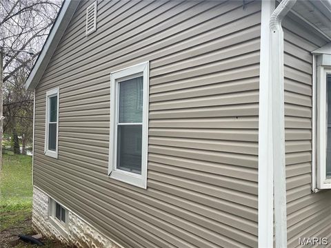 Tiny photo for 6155 Emerald Avenue, St Louis, MO 63135 (MLS # 26018782)