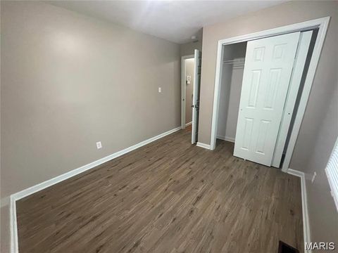 Tiny photo for 6155 Emerald Avenue, St Louis, MO 63135 (MLS # 26018782)