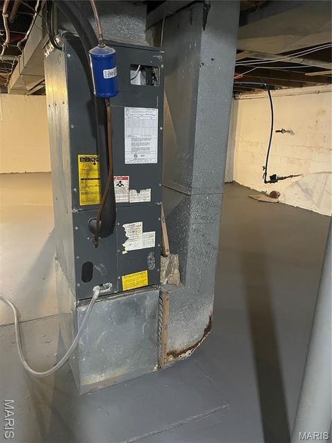 Tiny photo for 6155 Emerald Avenue, St Louis, MO 63135 (MLS # 26018782)