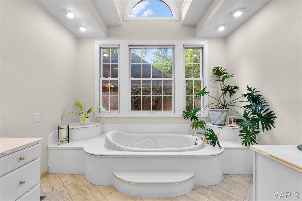 Briarwood Estate - Residential