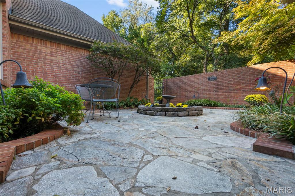 Briarwood Estate - Residential