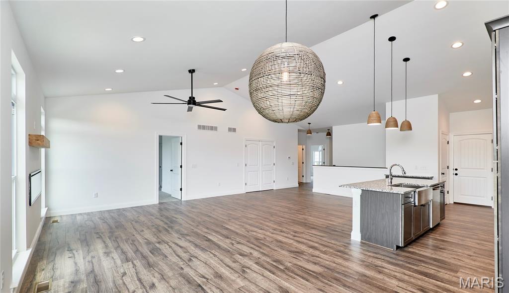 16 Canyon Creek Court