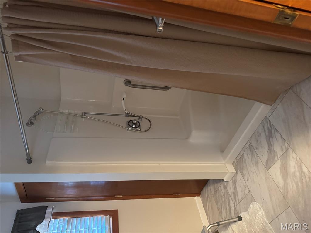 Sam L. Hunter Jr.'s lst addition to New Madrid - Residential