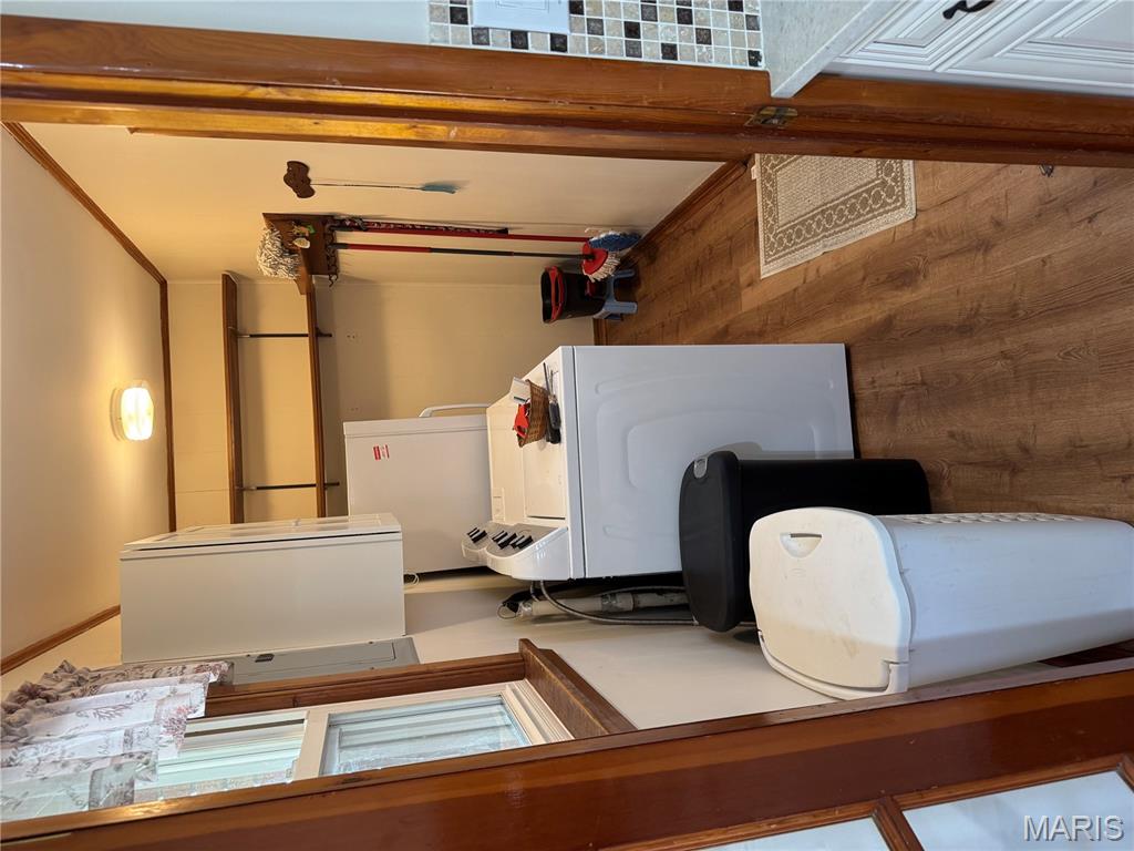 Sam L. Hunter Jr.'s lst addition to New Madrid - Residential