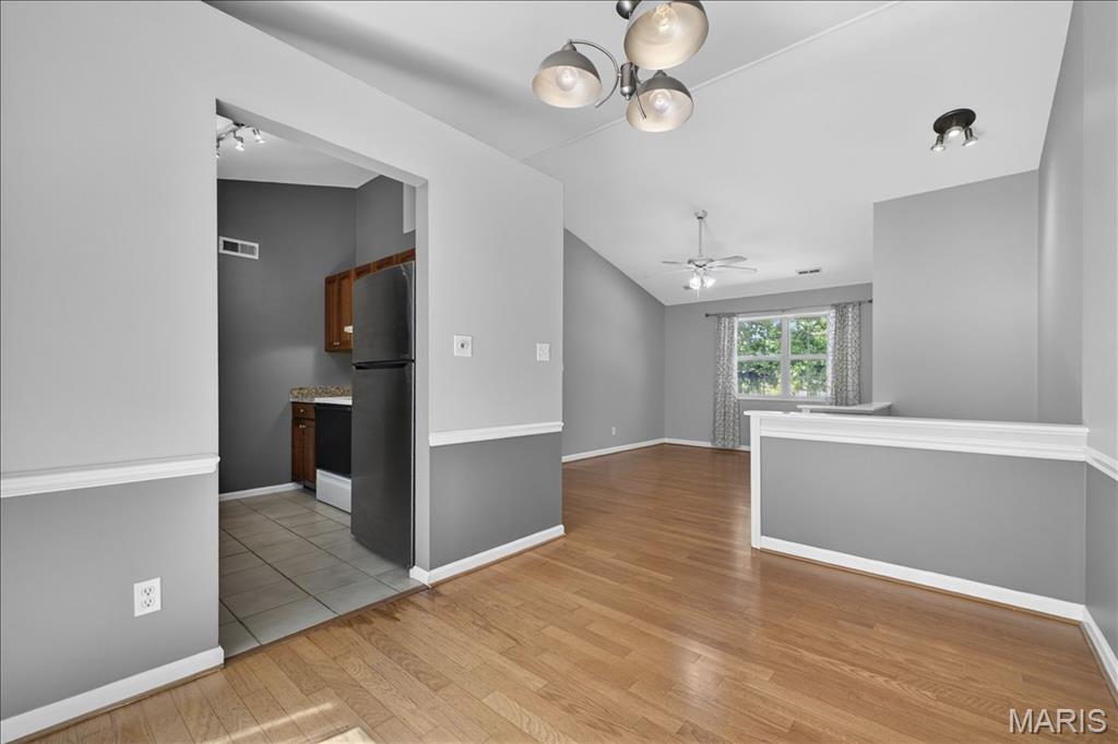 Brentwood Forest Condo Ph Eight - Residential