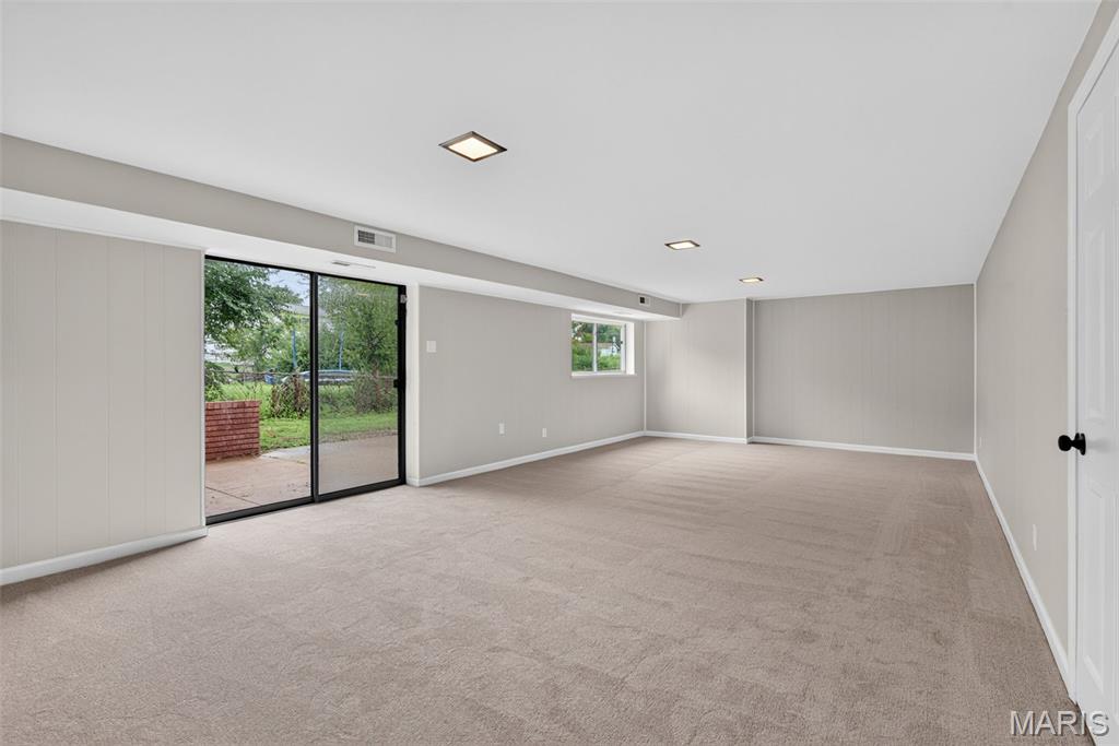 7323 Cartwheel Lane