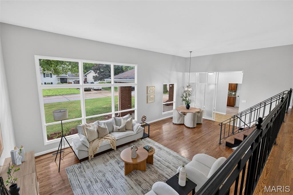 7323 Cartwheel Lane