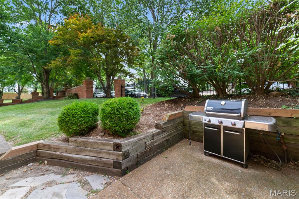 Fountain View - Residential