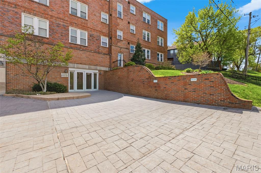 Fountain View - Residential