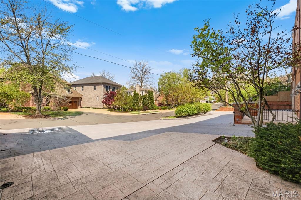 Fountain View - Residential