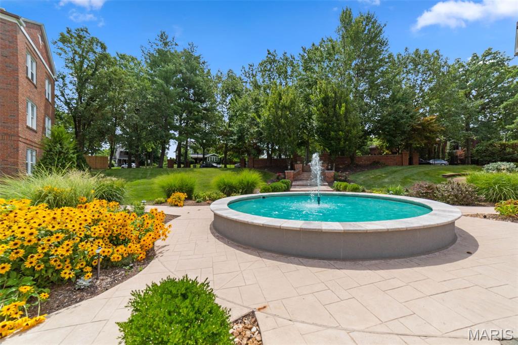 Fountain View - Residential