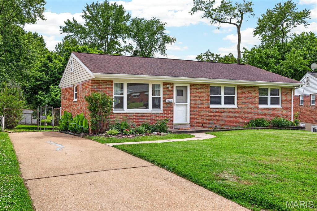 Karen Manor - Residential