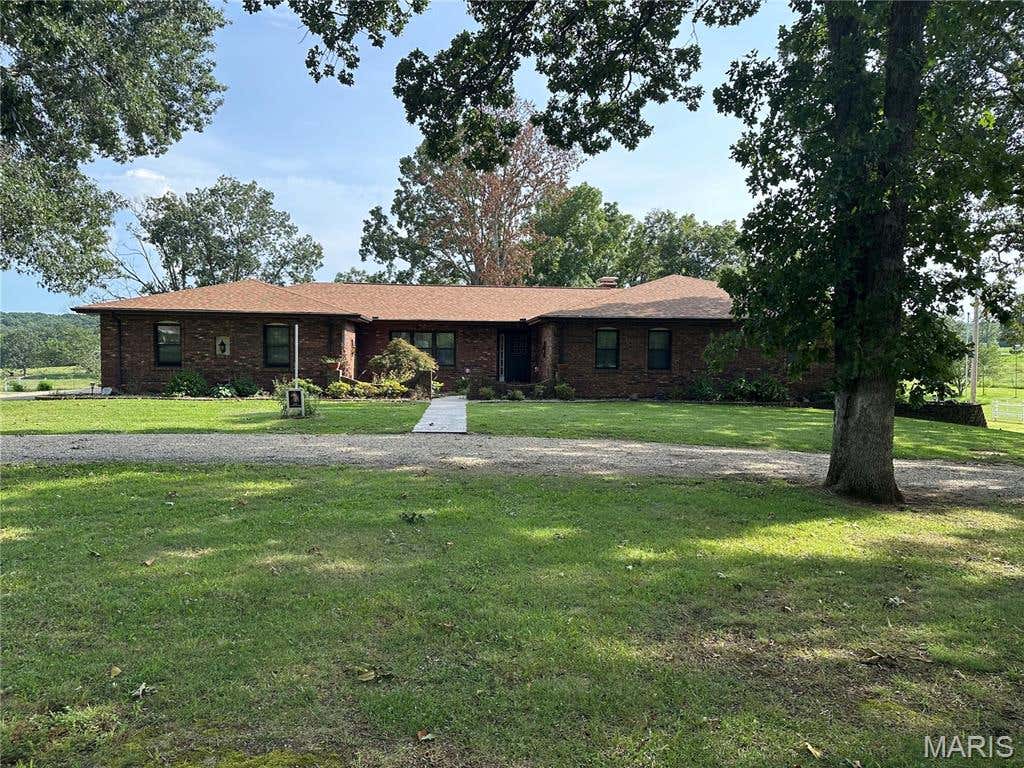 Photo of 108 Tinsley Road, Bismarck, MO 63624 (MLS # 26052278)