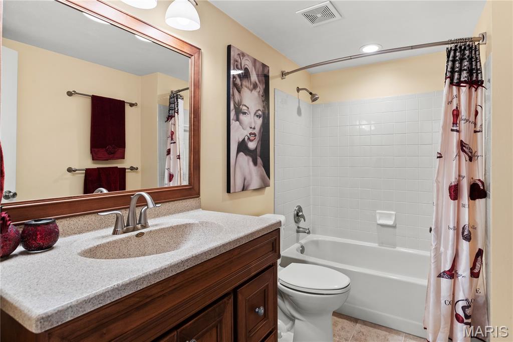 Somerfor Condo - Residential