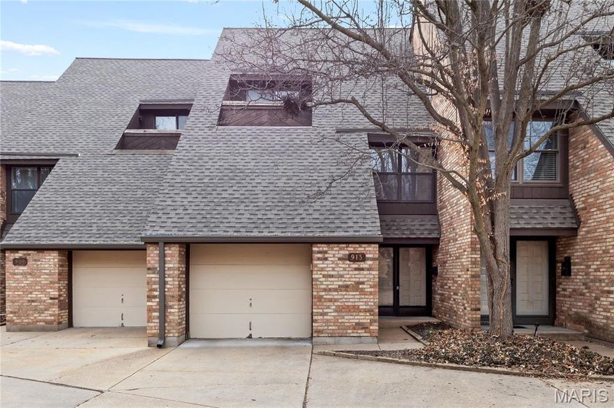 OUTSTANDING OPPORTUNITY!!! This spacious Creve Coeur townhome is sure to please!  A space this unique doesn't come along often... Wanting that palm tree vibe in this dreary winter?  Look no further.  Inviting foyer, HUGE laundry area, 2+ story vaulted ceiling and MORE! Newer electric panel and water heater are a bonus!! Skylights, fireplace, attached garage, private patio, TWO PRIVATE BALCONIES, and newer LVP flooring make this one a WINNER!!! Great complex with privacy, green space, mature trees, and neighboring walking trail around a tranquil pond! One of the most ultra-modern and multi-level designs we've ever seen, and at this price, it's not going to last long.  Schedule your showing today!