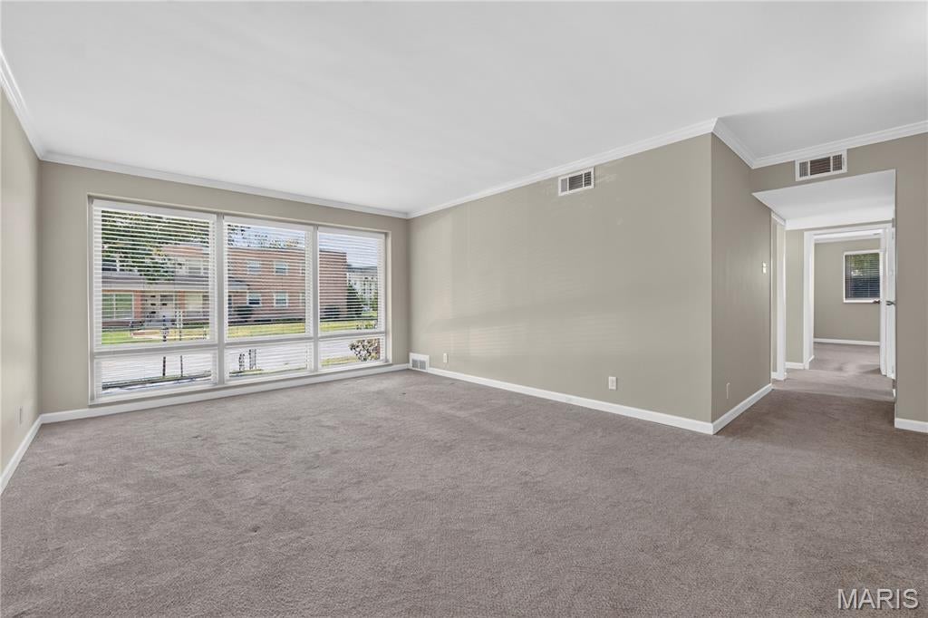 5 Delcrest Court 101