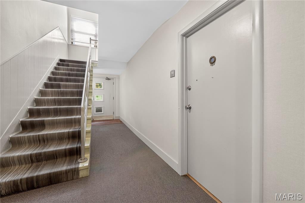 5 Delcrest Court 101
