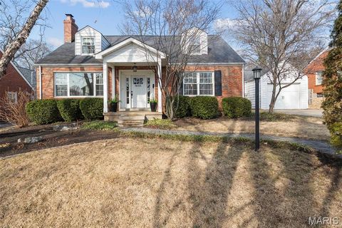 Photo of 9135 Pine Avenue, Brentwood, MO 63144 (MLS # 26001220)