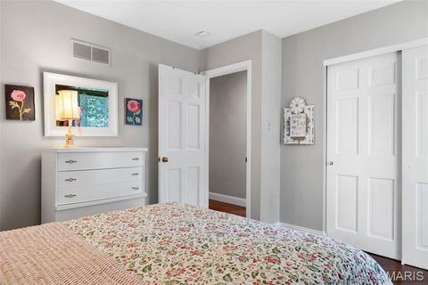 Tiny photo for 504 Robin Crest Court, Wildwood, MO 63040 (MLS # 26044032)