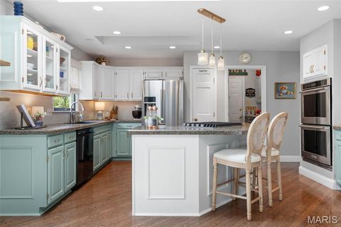 Tiny photo for 504 Robin Crest Court, Wildwood, MO 63040 (MLS # 26044032)