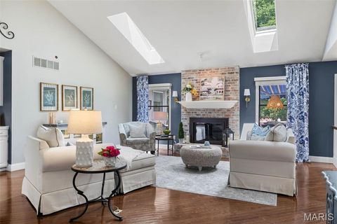 Tiny photo for 504 Robin Crest Court, Wildwood, MO 63040 (MLS # 26044032)