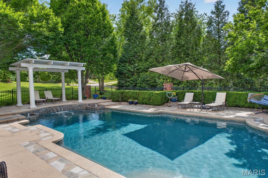 Greystone One - Residential
