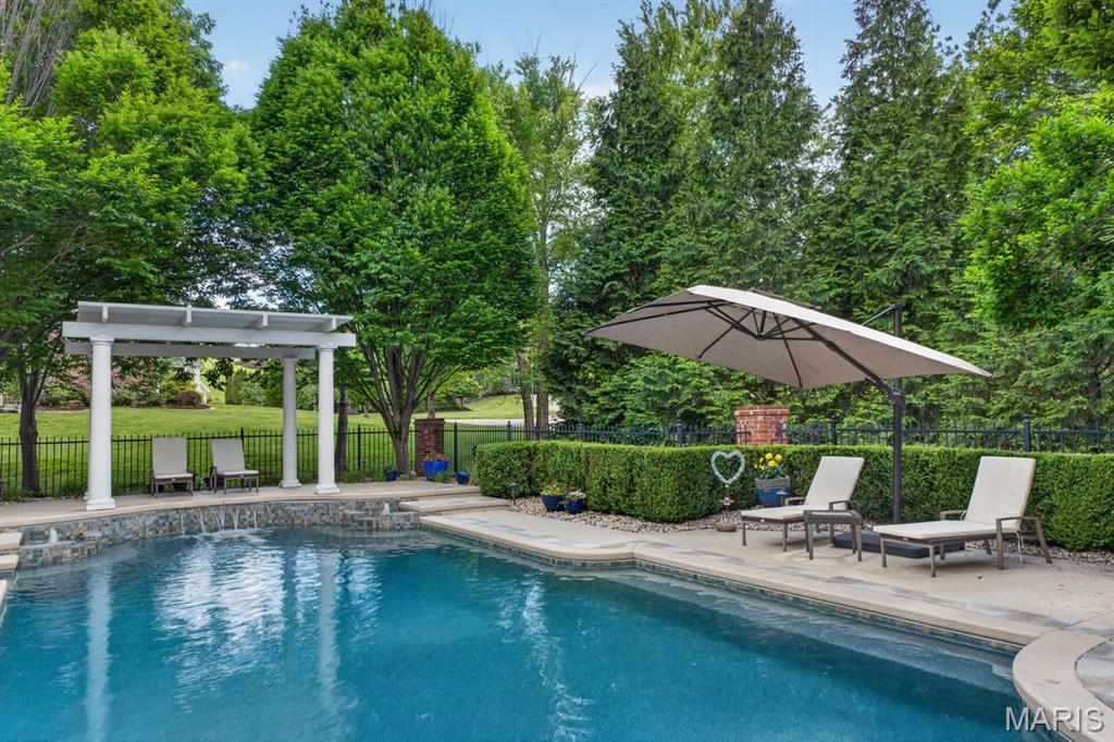 Greystone One - Residential